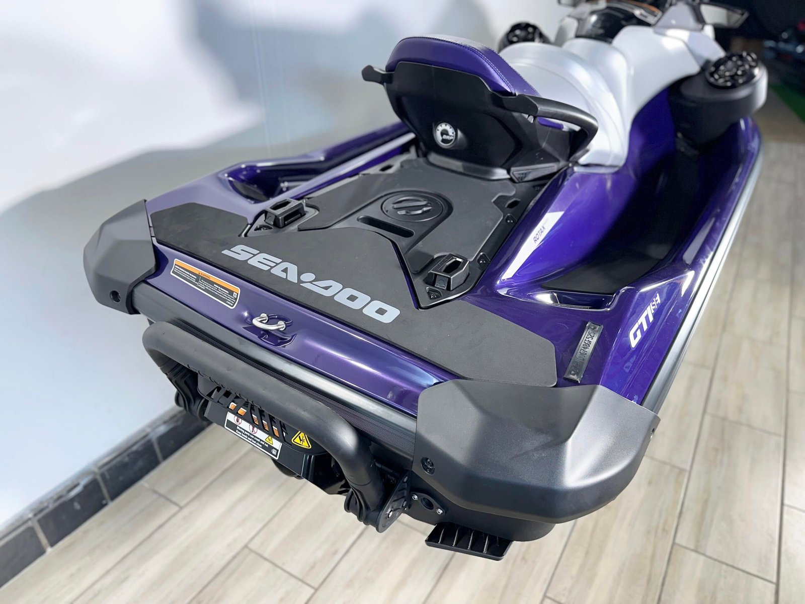 Seadoo-GTI-SE-170-2025-12-scaled (1) SeaDoo GTI SE 170 iDF Audio 2025