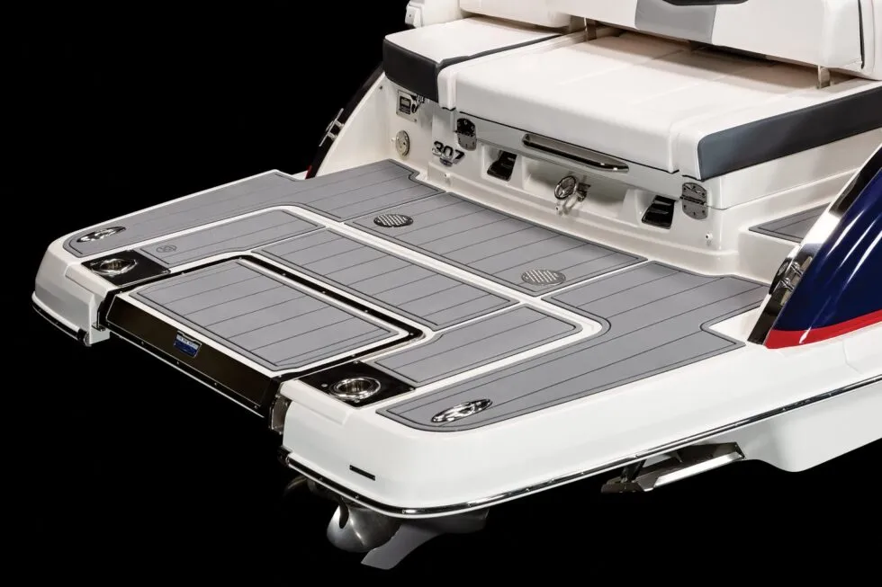 SSX-307-SwimPlatform-01-23-980x653-2